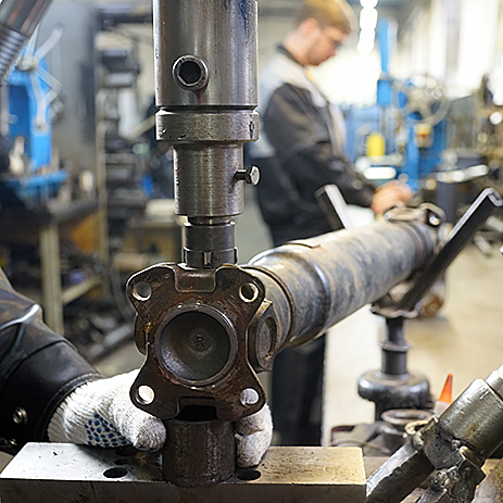 специалисты компании «Механика» выполняют комбинированный ремонт карданов